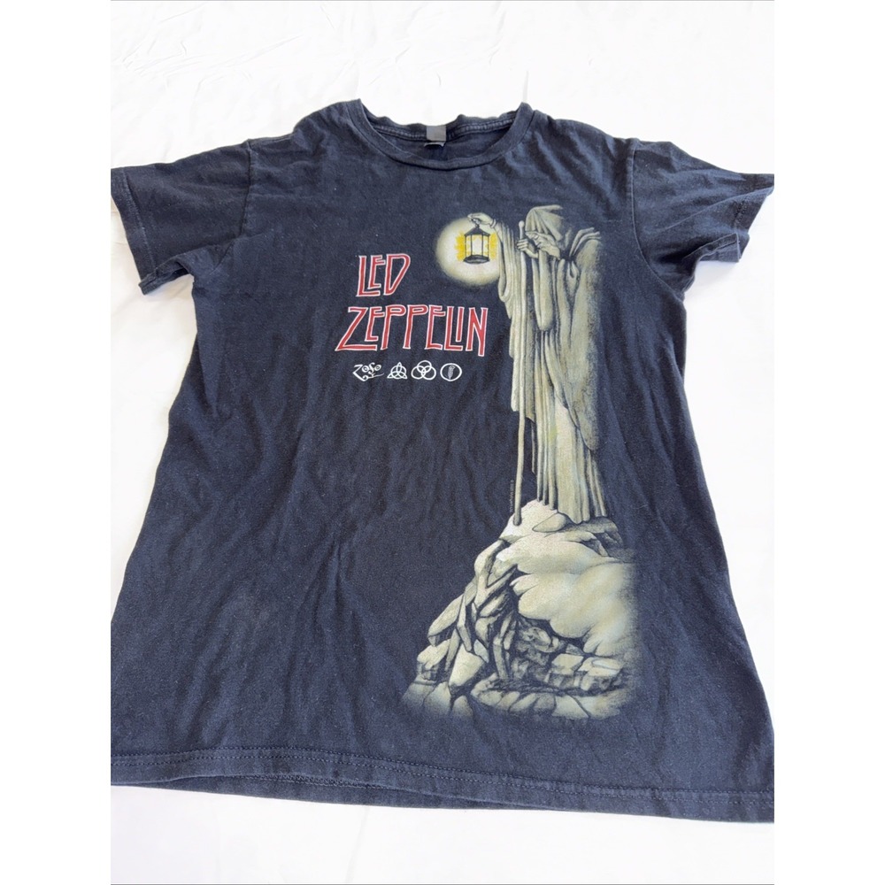 Led Zeppelin The Hermit‎ & Symbols Unisex Black Cotton T-shirt, Size Small